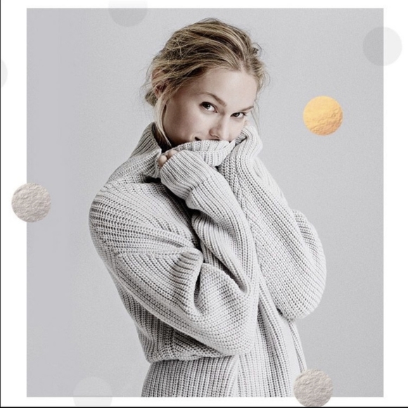 NWOT Aritzia Wilfred Montpellier 💯% Wool Sweater - Picture 2 of 10